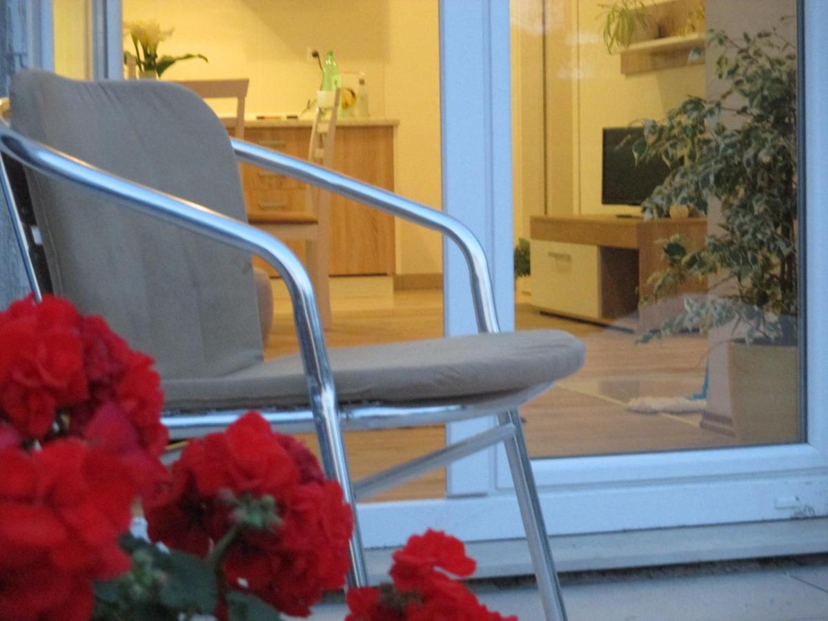 Apartment Near Center,Beach,Bus +Free Parking Zadar Exterior foto